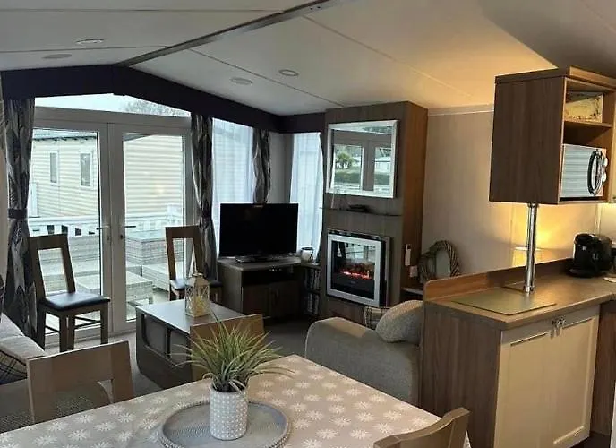 Tenby - Kiln Park Caravan Hire